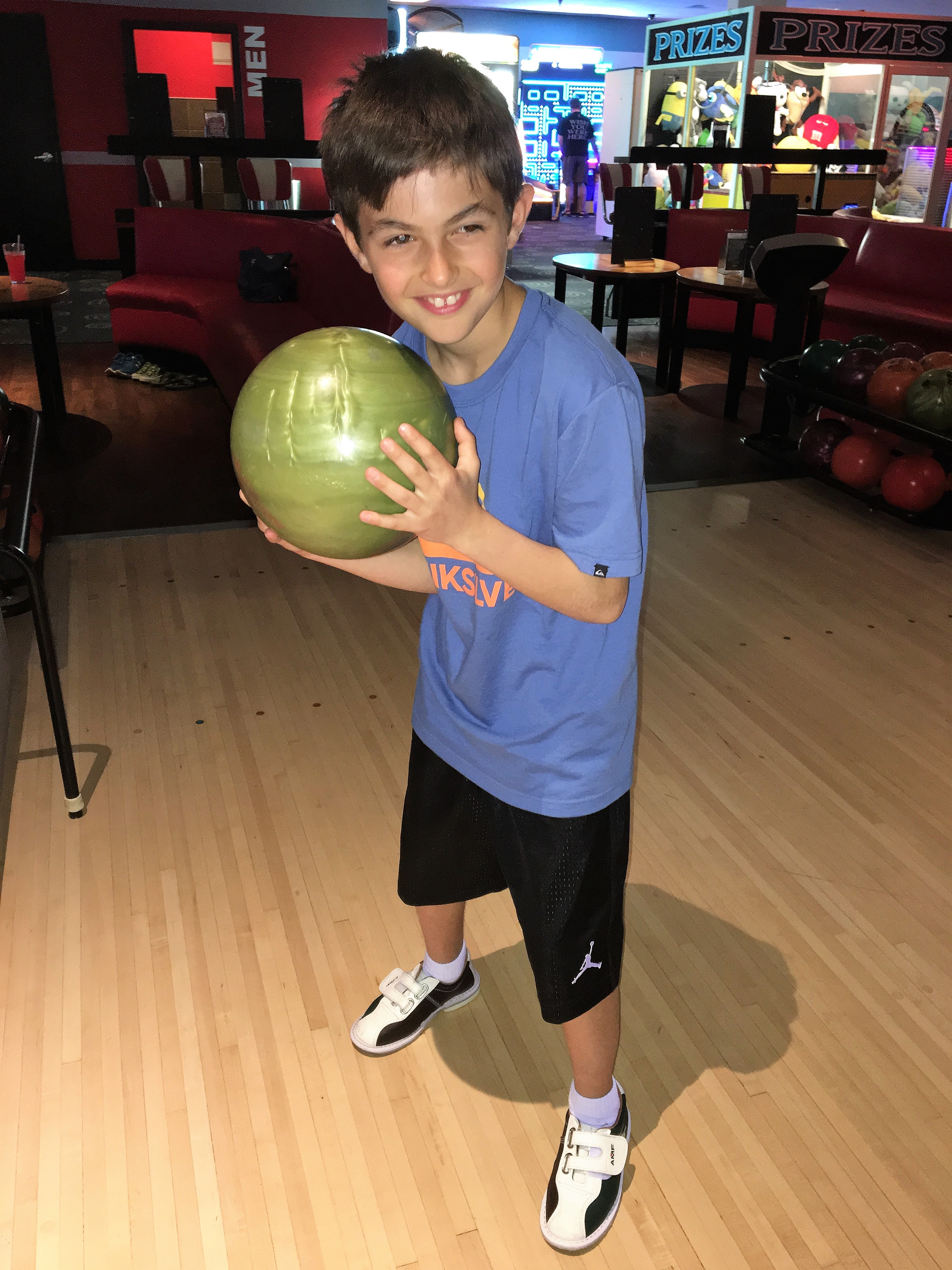bowling boy